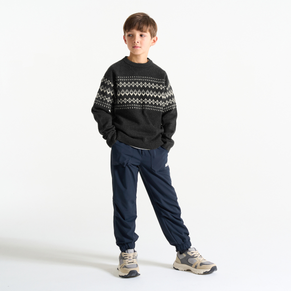 بلوفر بنقوش اسكندنافية أسود للأولاد